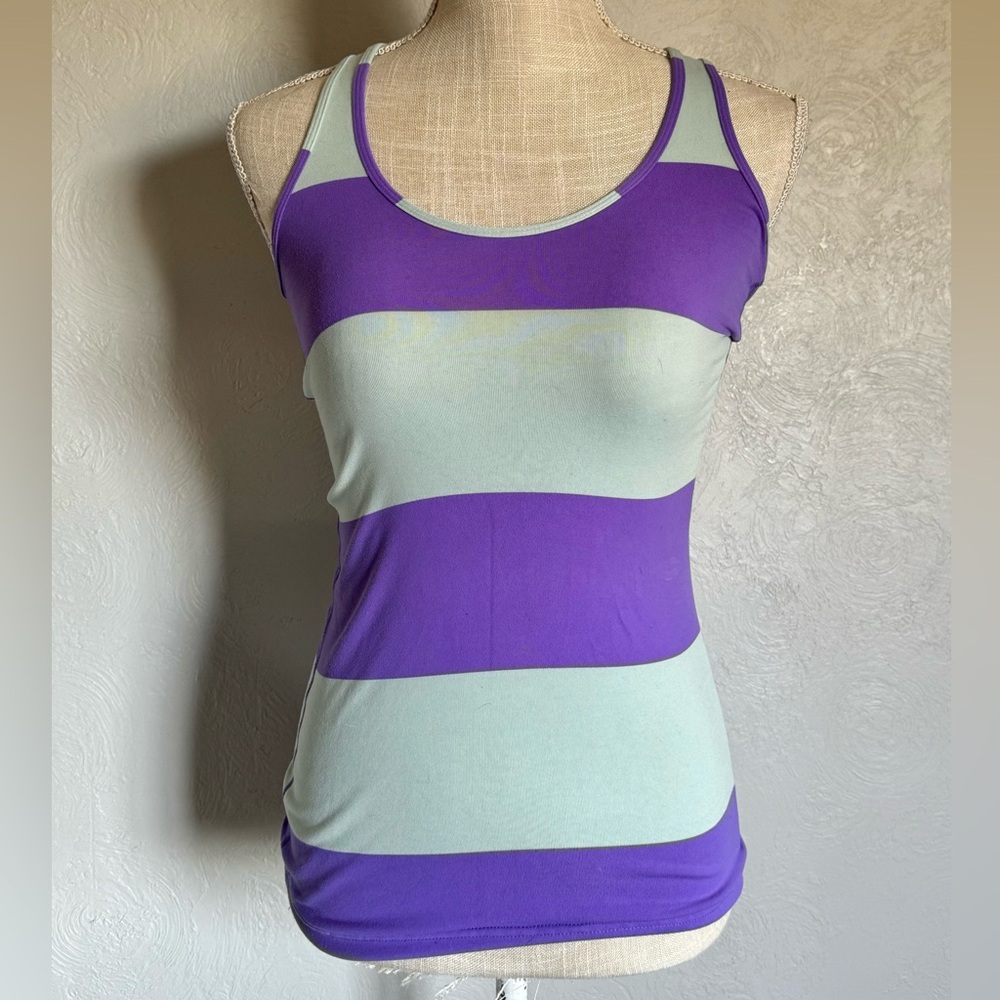 Lululemon Purple Blue Striped Racerback Tank Top Built In Bra Women’s Size M